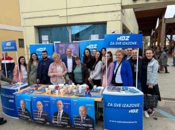HDZ Ličko-senjske županije435471529 828158139355033 4072121163420276443 n