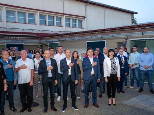 Održan završni skup HDZ-a: Velika podrška Josi Vrkljanu i Kristini Prša iz centra Gospića Održan završni skup HDZ-a: Velika podrška Josi Vrkljanu i Kristini Prša iz centra Gospića