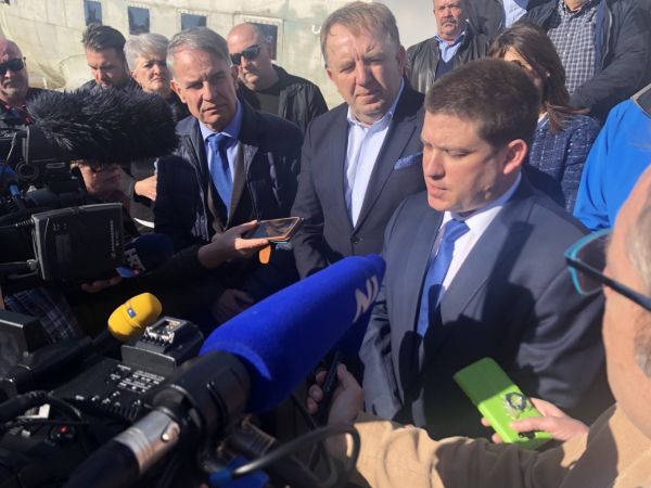 Ministar Butković: investicija u otočki aerodrom iznosi 11 milijuna kuna, realna je i mi ćemo je podržati!