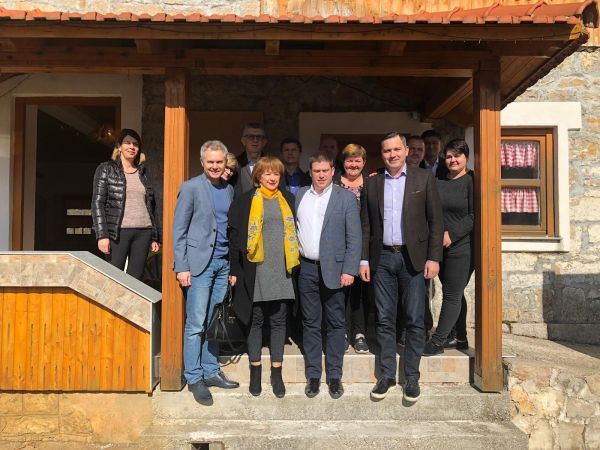 RADNI POSJET Ministar Butković i Marijan Kustić u Donjem Lapcu