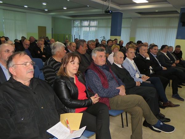 Pajo Brkljačić i dalje ostaje predsjednik Zajednice branitelja HDZ-a “Gojko Šušak” Ličko-senjske županije Pajo Brkljačić i dalje ostaje predsjednik Zajednice branitelja HDZ-a “Gojko Šušak” Ličko-senjske županije